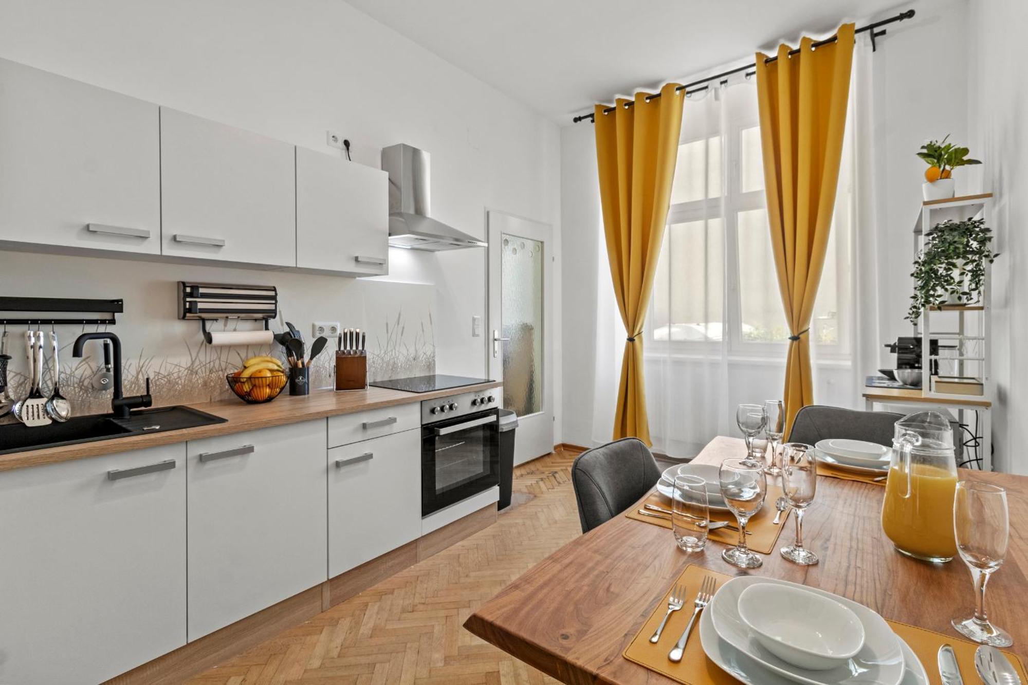 Zentrale, Stilvolle Und Gemuetliche * Vienne